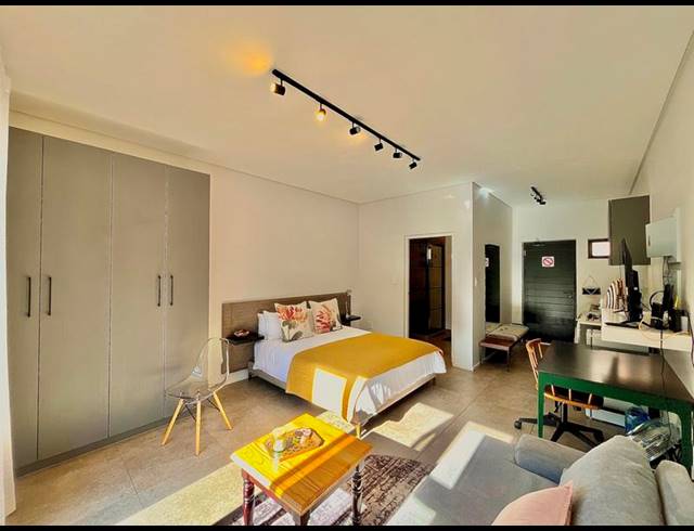 0 BEDROOM PROPERTY TO RENT IN HYDE PARK